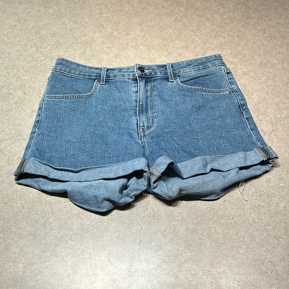 H&M women’s jean short